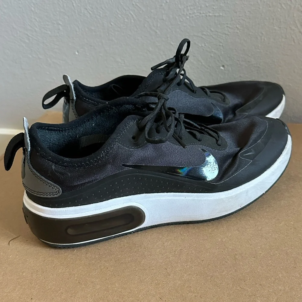 AIRMAX DIA TRAINERS Sneakers